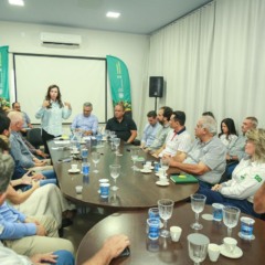 Dorinha comemora apoio de entidades do agro e avan&ccedil;a no di&aacute;logo com o setor produtivo: &ldquo;Quero construir uma gest&atilde;o ao lado de quem sabe fazer&rdquo;