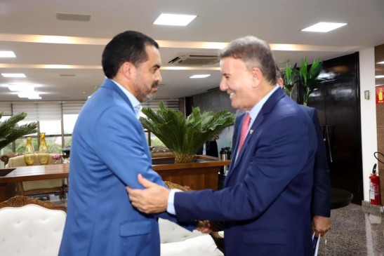 Governador Wanderlei se solidariza com Eduardo Siqueira após procedimento e se coloca à disposição: “desejo uma pronta recuperação”