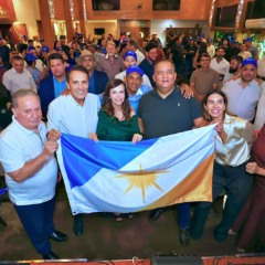 Juntos, Dorinha, Gomes e Gaguim re&uacute;nem centenas de vereadores em Bras&iacute;lia e recebem apoios para disputa eleitoral