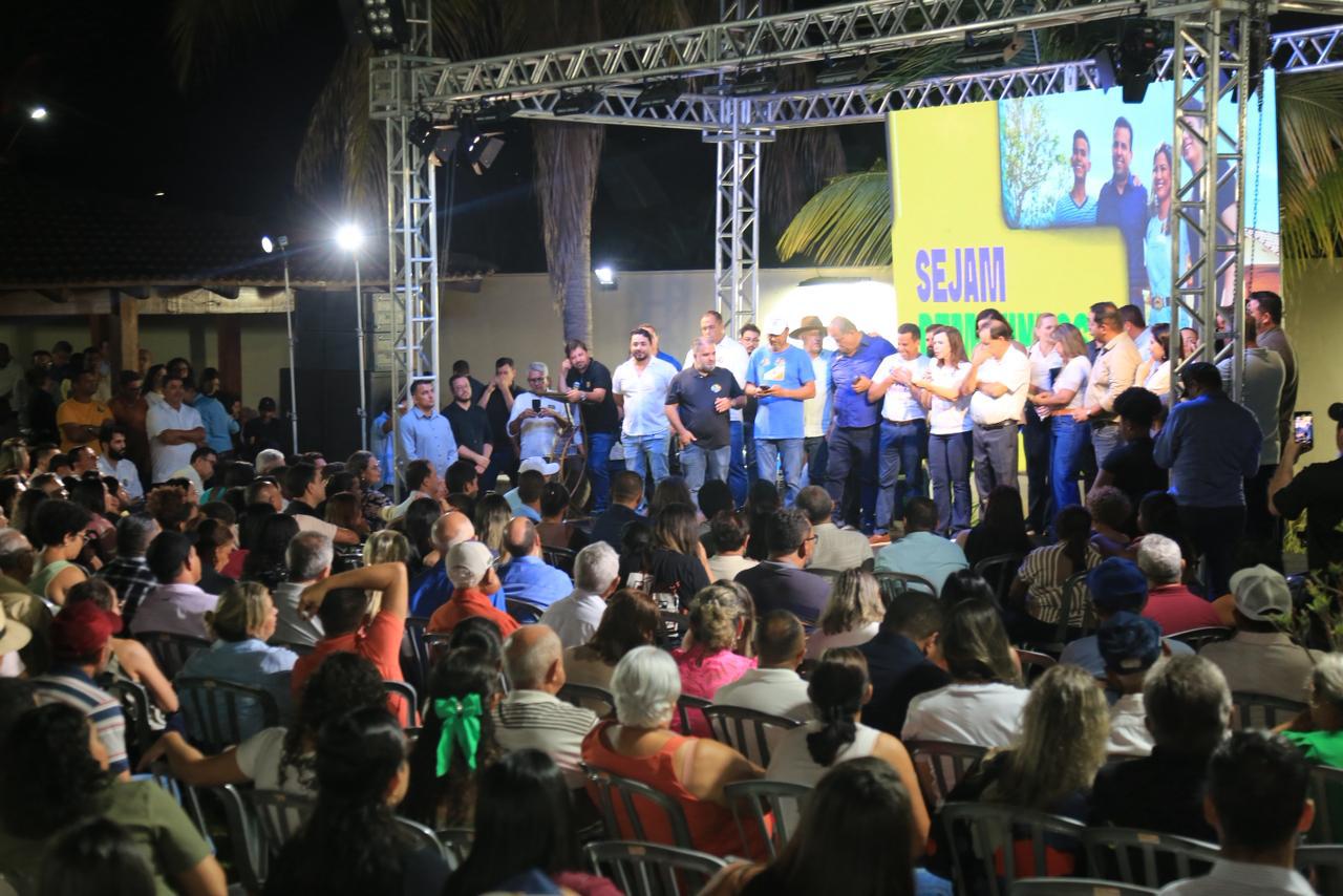 Dorinha avança no sul do Tocantins, leva apoio a Fábio Vaz e amplia base em Palmeirópolis