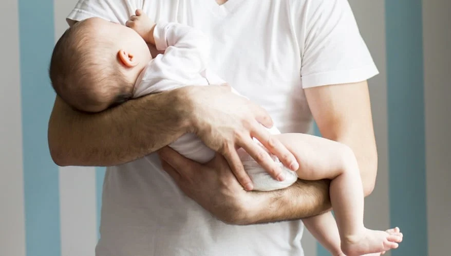 Lula sanciona lei que amplia salário-paternidade - Foto: Freepik

