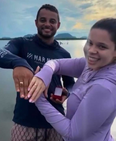 Pedido de casamento surpreende durante pescaria no Rio Tocantins e viraliza nas redes