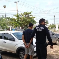 Suspeito foi levado para a Unidade Prisional de Palmas &mdash; Foto: Divulga&ccedil;&atilde;o/SSP