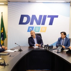 Pontes de Araguatins e Pedro Afonso: no DNIT, Dorinha cobra solu&ccedil;&otilde;es urgentes e rotas alternativas