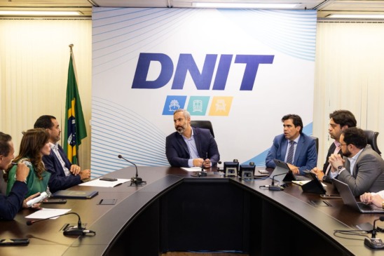 Pontes de Araguatins e Pedro Afonso: no DNIT, Dorinha cobra soluções urgentes e rotas alternativas