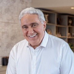 Laurez Moreira foca em campanha municipalista longe da polariza&ccedil;&atilde;o nacional