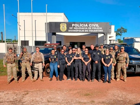 Polícia Civil cumpre mandados durante operação contra fraudes em Divinópolis do Tocantins — Foto: Polícia Civil