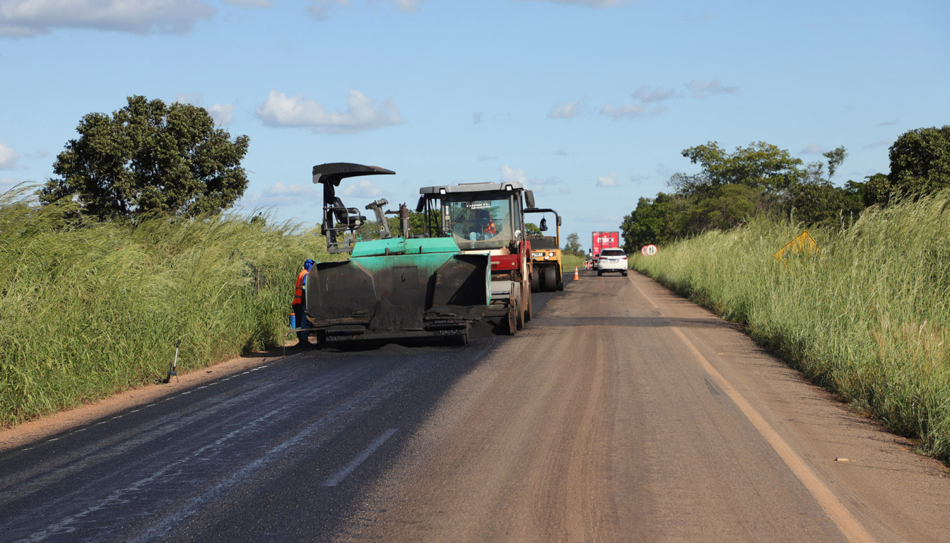 Equipes do Governo do Tocantins intensificam melhorias na TO-010, após interdição da ponte entre Pedro Afonso e Tupirama pelo Dnit - Foto:Ademir Anjos/Governo do Tocantins Equipes do Governo do Tocantins intensificam melhorias na TO-010, após interdição da ponte entre Pedro Afonso e Tupirama pelo Dnit - Foto:Ademir Anjos/Governo do Tocantins