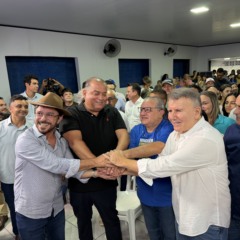 Fora do piloto autom&aacute;tico, Jair Farias aposta em autenticidade, gratid&atilde;o e base real para crescer na disputa federal