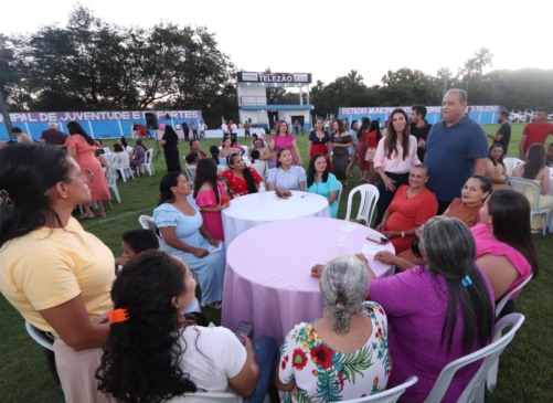 Em Itaporã e Colmeia, Eduardo Gomes prestigia mães e fortalece conexão popular no interior do Estado