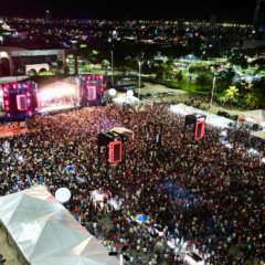Agrotins Fest: Shows nacionais de Pablo e Z&eacute; Vaqueiro atraem multid&atilde;o para Pra&ccedil;a dos Girass&oacute;is