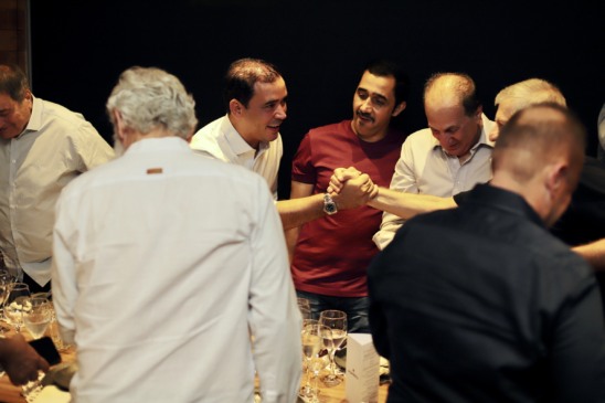Vicentinho Júnior discute mercado Halal e potencial econômico e logístico do Tocantins com embaixador do Catar