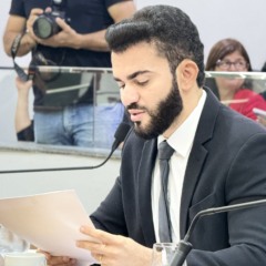 L&eacute;o Barbosa