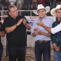 Com apoios consolidados na regi&atilde;o, Eduardo Gomes prestigia tr&ecirc;s munic&iacute;pios do Vale do Araguaia e anuncia mais benef&iacute;cios para cidades&nbsp;