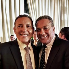 Vanderlei Luxemburgo esteve com o ministro Kassio Nunes Marques durante a solenidade de posse na presid&ecirc;ncia do TSE, em Bras&iacute;lia. A agenda refor&ccedil;a a presen&ccedil;a institucional do pr&eacute;-candidato ao Senado pelo Podemos em espa&ccedil;os centrais da vida p&uacute;blica nacional - Cr&eacute;ditos: Assessoria de Comunica&ccedil;&atilde;o