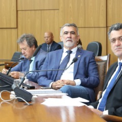 Aleto autoriza reajuste salarial para servidores dos Poderes e institui&ccedil;&otilde;es aut&ocirc;nomas do TO