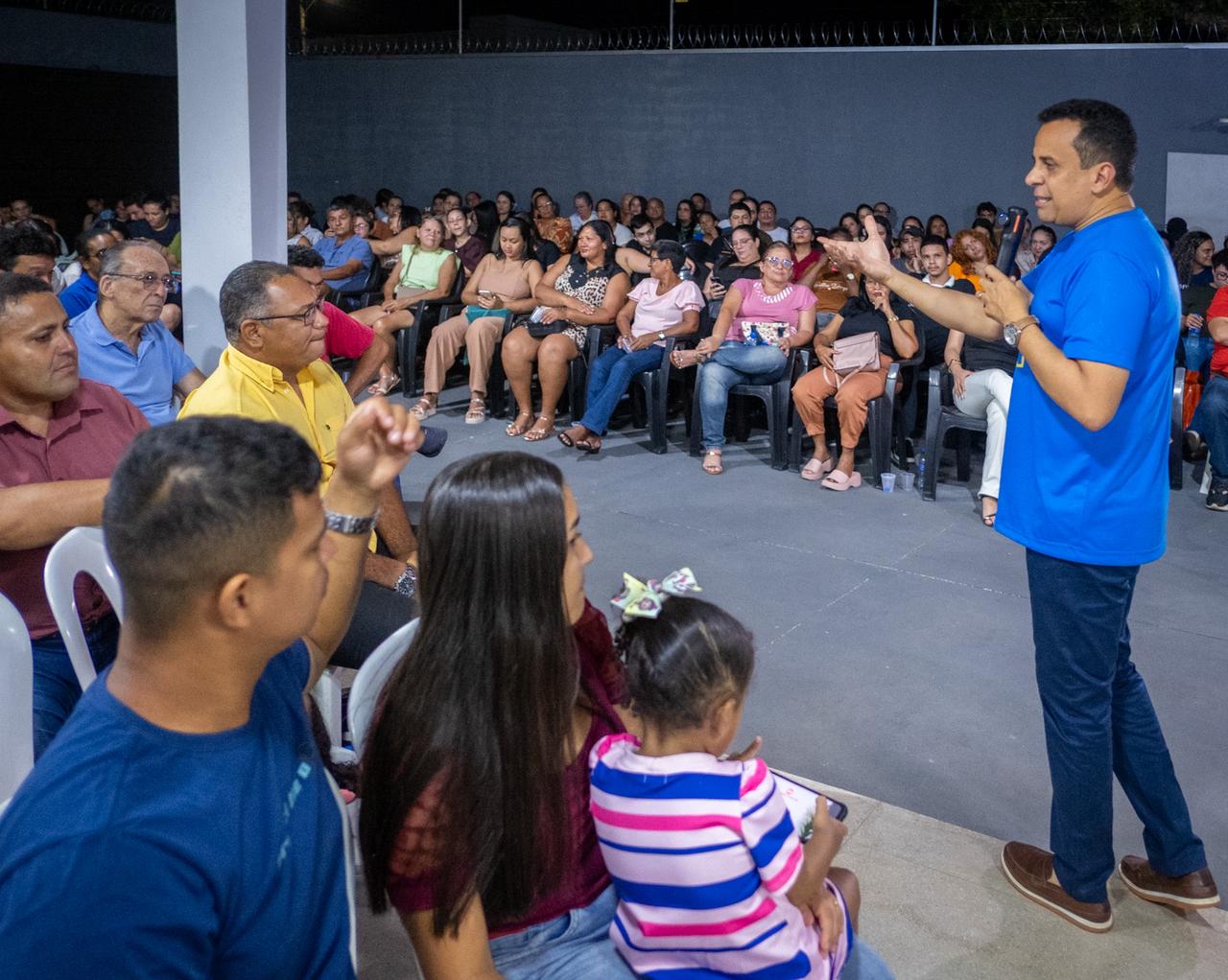Fábio Vaz mobiliza base educacional em Araguaína e destaca investimentos do Governo na educação da cidade