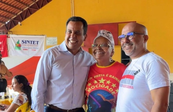 Fábio Vaz reforça diálogo com trabalhadores da educação no Sintet e prestigia Greve x Boleto