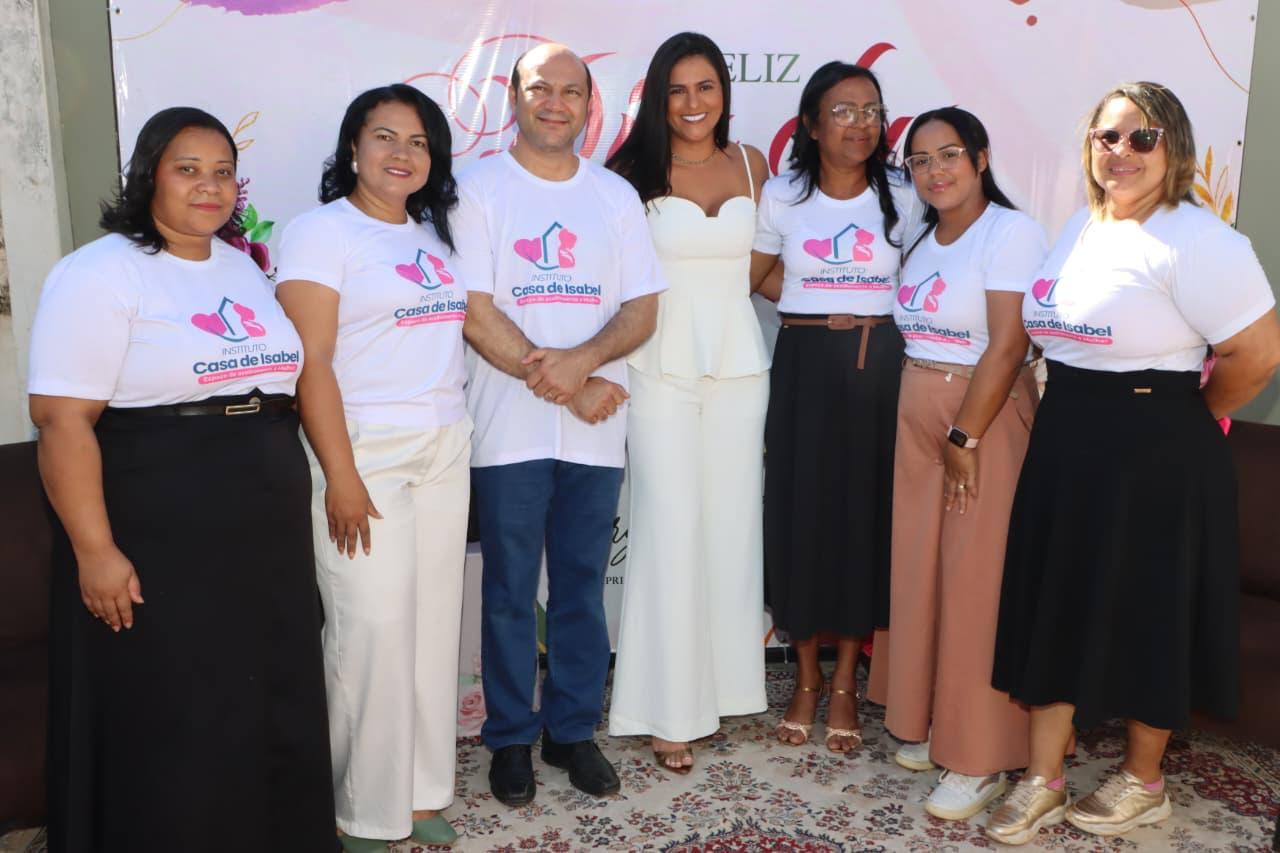 Karynne Sotero leva projeto Mãos que Criam a Palmeirópolis e promove ação especial pelo Dia das Mães