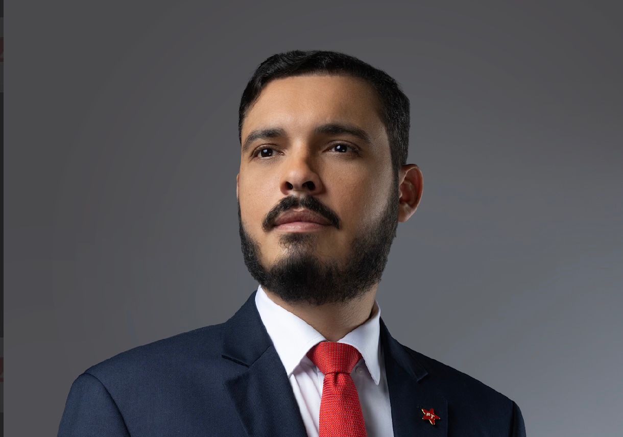 Após almoço com Kátia, presidente do PT reafirma que prioridade é construção do palanque próprio majoritário pró-Lula