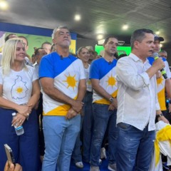 Evento de Vicentinho Jr: Deputados do grupo mandam indiretas pol&iacute;ticas