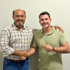 Sandoval fortalece base em Pedro Afonso com ades&atilde;o de Marquim Catabriga