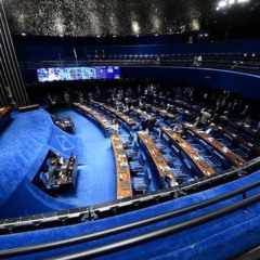 Com pelo menos 14 nomes no p&aacute;reo, Senado concentra aten&ccedil;&otilde;es da pol&iacute;tica tocantinense com m&uacute;ltiplas pr&eacute;-candidaturas