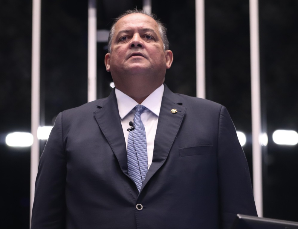 Senado analisará fim da escala 6X1: Eduardo Gomes se manifesta: “vou analisar e votar no que for melhor para os trabalhadores e manter o emprego e renda” Senado analisará fim da escala 6X1: Eduardo Gomes se manifesta: “vou analisar e votar no que for melhor para os trabalhadores e manter o emprego e renda”