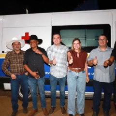 Claudia Lelis fortalece sa&uacute;de de Brejinho de Nazar&eacute; com entrega de ambul&acirc;ncia de R$ 250 mil