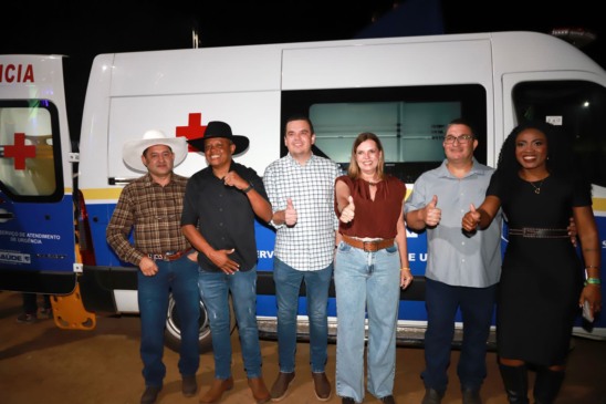 Claudia Lelis fortalece saúde de Brejinho de Nazaré com entrega de ambulância de R$ 250 mil