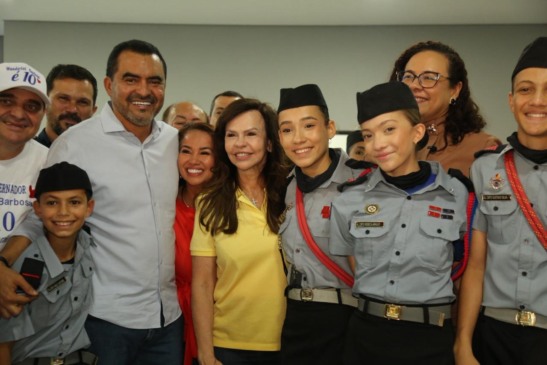 Ao lado de Wanderlei, Dorinha participa da inauguração do novo Colégio Militar de Araguaína: “é na escola que entregamos o futuro do TO”