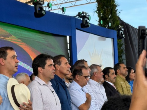 Abertura da Agrotins reúne palacianos e pré-candidatos de outro grupo; Wanderlei dá o tom: “Sabemos a hora de fazer política e a hora de fazer governo”
