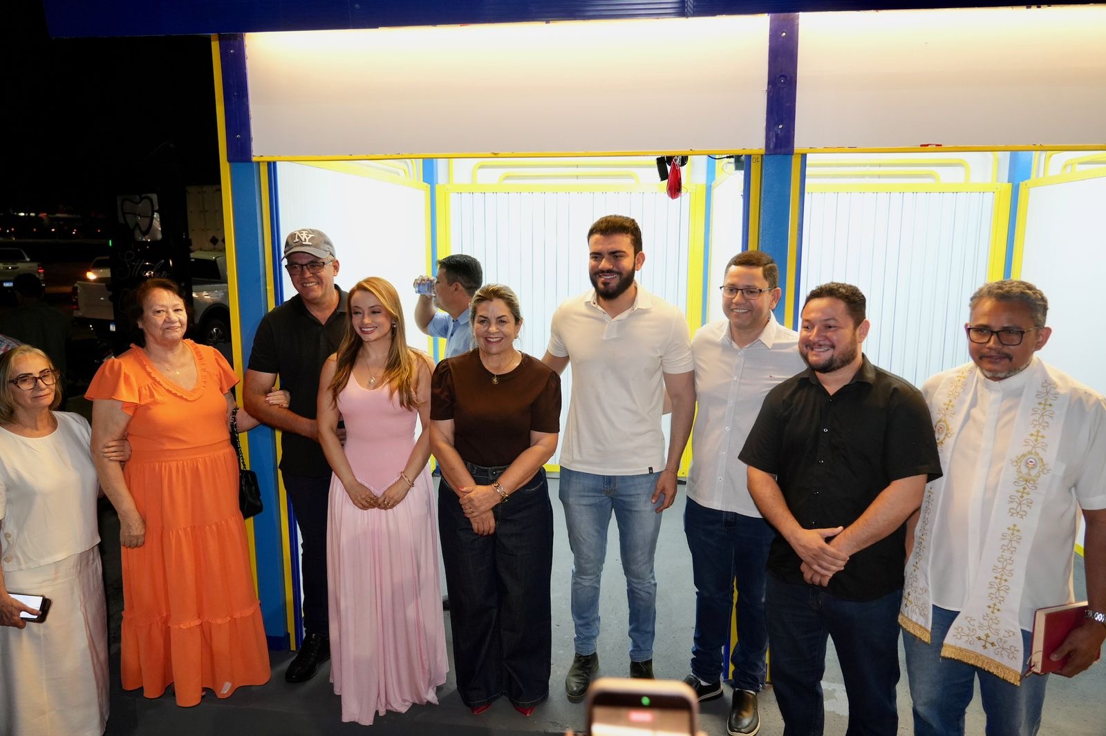 Governo do TO atende solicitação de Léo Barbosa e Fátima Coelho e inaugura Centro de Comércio Popular em Guaraí