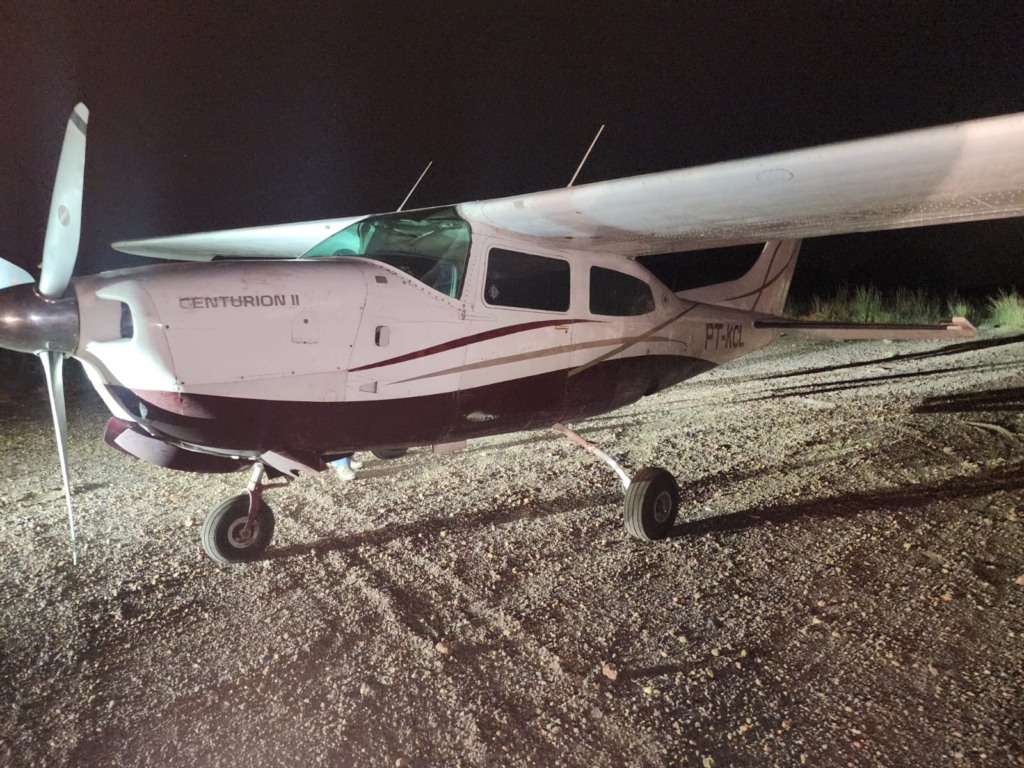 Cocaína enterrada e aeronave suspeita: operação prende dois e mira tráfico transnacional no Tocantins Cocaína enterrada e aeronave suspeita: operação prende dois e mira tráfico transnacional no Tocantins