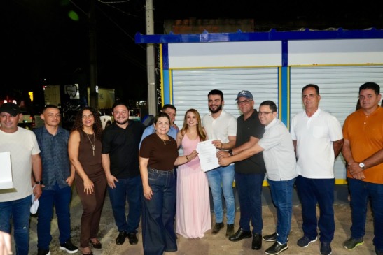 Governo do TO atende solicitação de Léo Barbosa e Fátima Coelho e inaugura Centro de Comércio Popular em Guaraí
