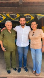 Marcos J&uacute;nior amplia base no Bico do Papagaio e recebe apoio da Ex-candidata a Prefeita Rosirene Abreu e Dr. Francisco Abreu em Axix&aacute;