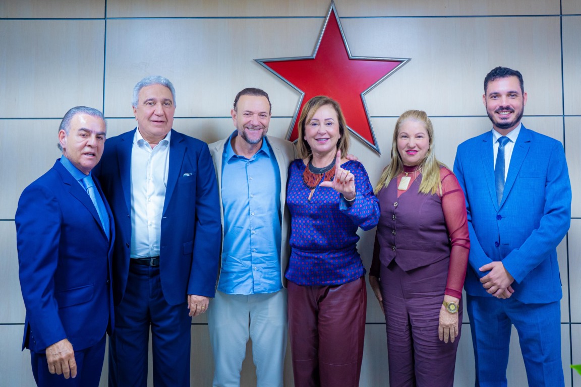 PT de Lula oficializa apoio à pré-candidatura de Laurez Moreira ao Governo; Mourão vai ao Senado na chapa PT de Lula oficializa apoio à pré-candidatura de Laurez Moreira ao Governo; Mourão vai ao Senado na chapa