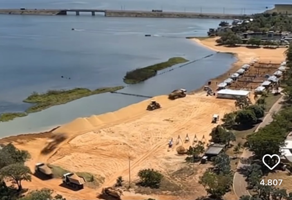 Eduardo mostra projeto para ampliar faixa de areia da Praia da Graciosa; "Nada vence o trabalho" Eduardo mostra projeto para ampliar faixa de areia da Praia da Graciosa; "Nada vence o trabalho"