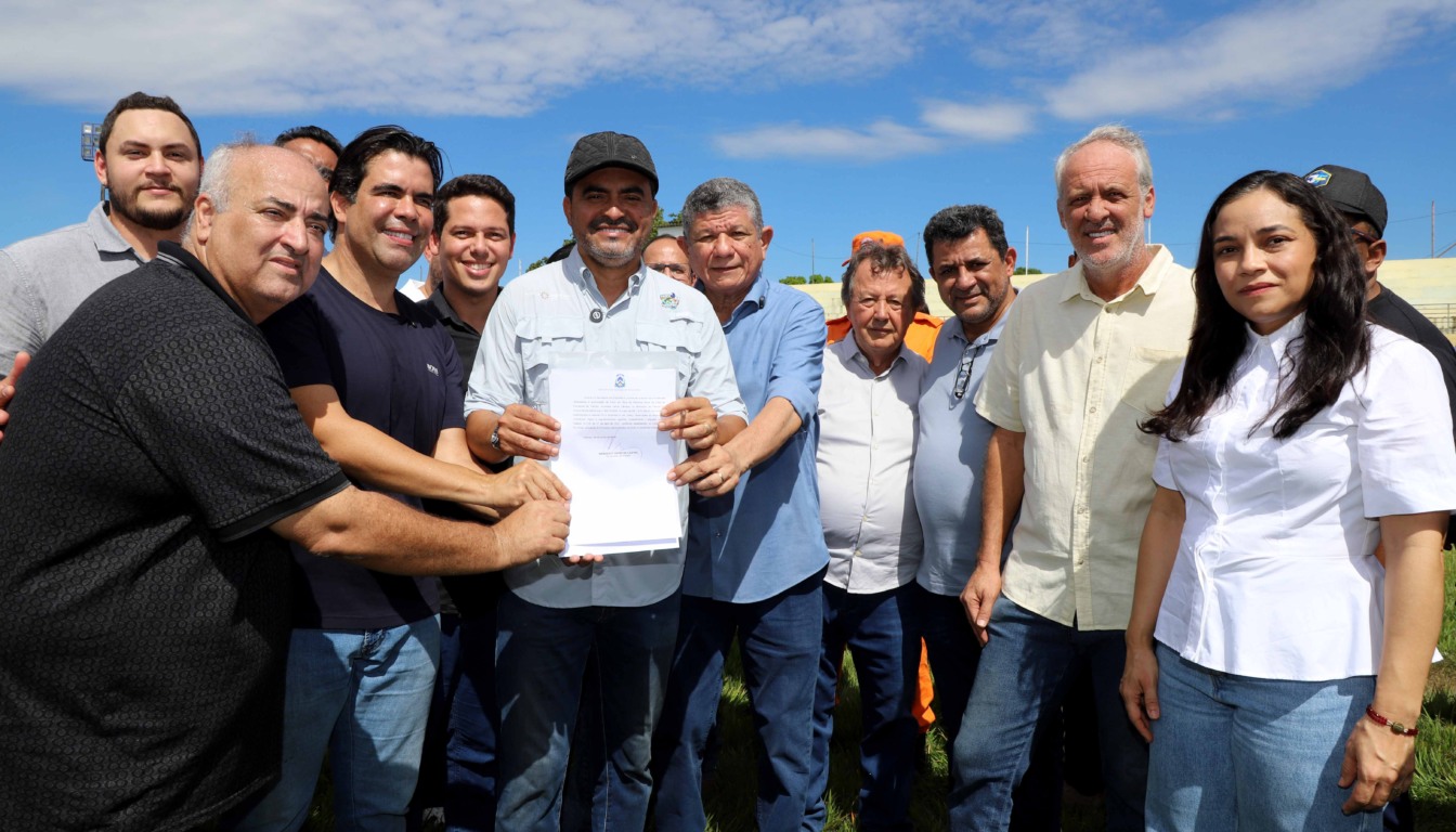 Governador Wanderlei Barbosa destacou a importância de investir em educação e oferecer condições dignas para que os estudantes concluam sua formação acadêmica - Foto: Aldemar Ribeiro/Governo do Tocantins 