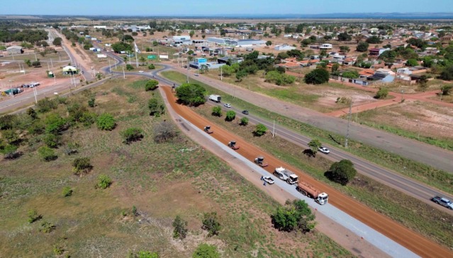 Com investimento de R$ 9,3 milhões, obra contempla aproximadamente 4 quilômetros entre o Ginásio Ayrton Senna ao Entroncamento da BR - 010 - Foto: Ageto/Governo do Tocantins