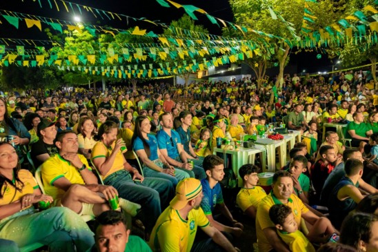 Em Paraíso, torcida lota Parque das Águas e transforma Copa em grande festa da comunidade