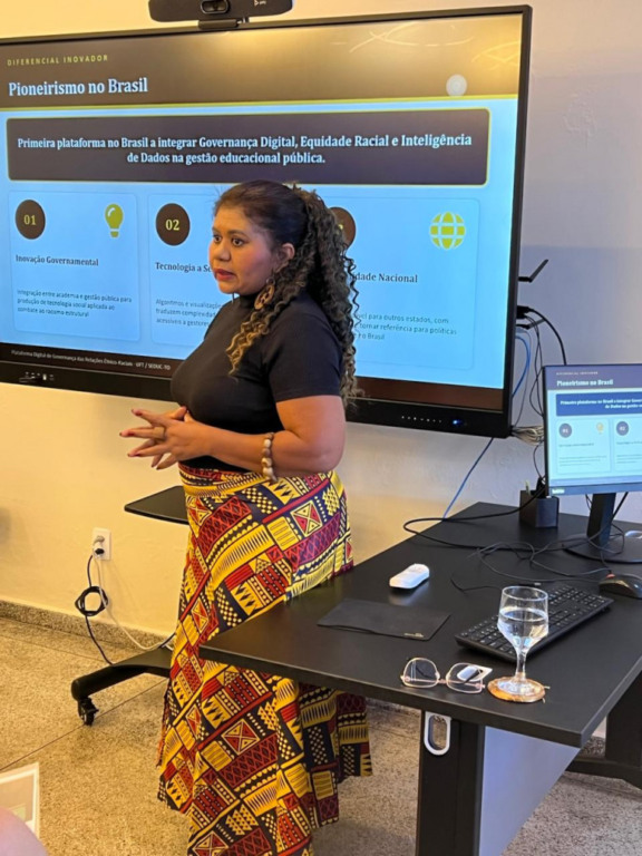 Silvinia Pires transforma pesquisa em inovação e lança plataforma inédita para monitorar educação étnico-racial no Tocantins
