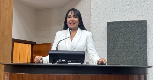 Deputada Janad Valcari solicita perfuração de poços artesiano para famílias de Nova Olinda