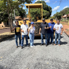 
&ldquo;A boa pol&iacute;tica &eacute; aquela que entrega resultados&rdquo;, afirmou o parlamentar ao lado de lideran&ccedil;as e autoridades locais - Foto: Glauber de Oliveira