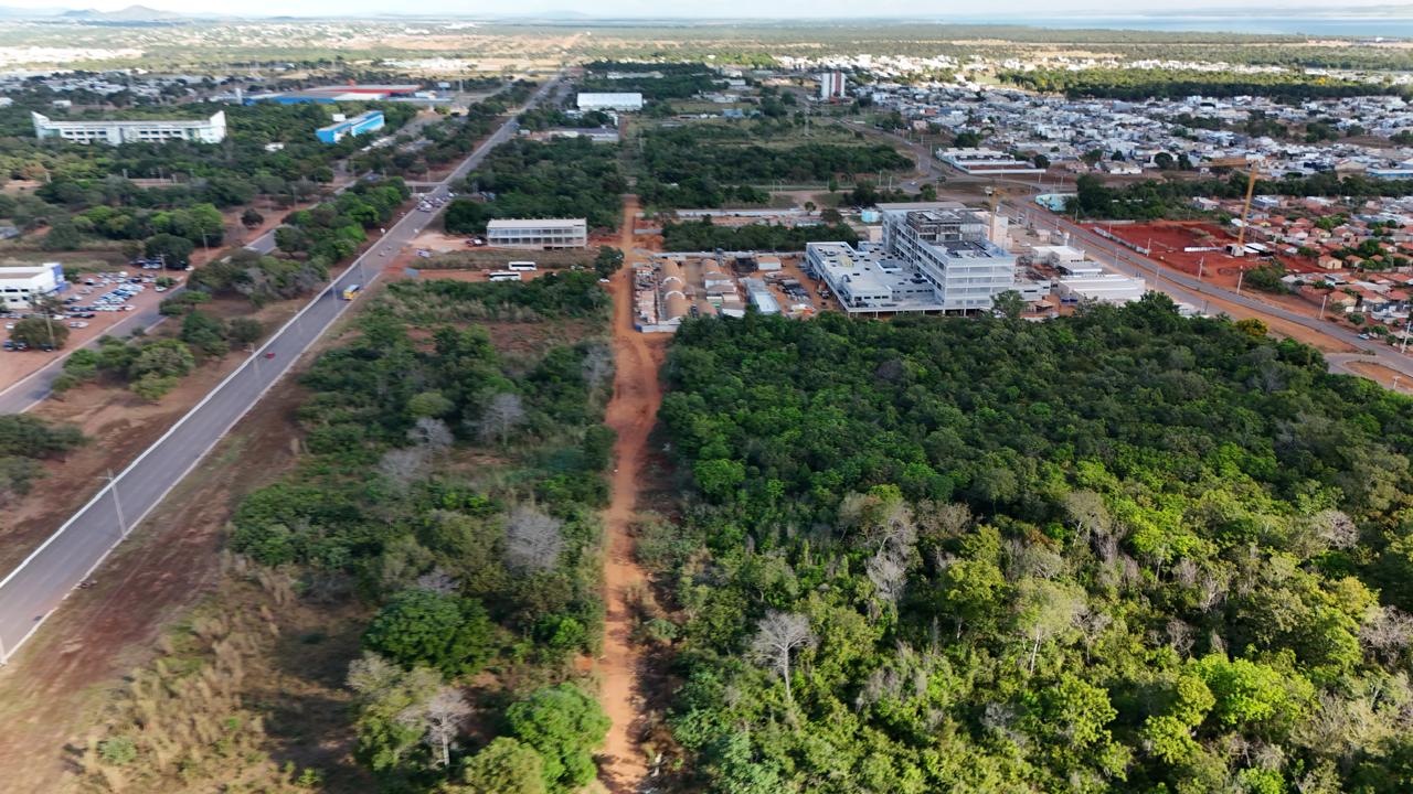 Prefeitura abre licitação para pavimentar avenida que dará acesso a Hospital de Amor e Hospital da Mulher