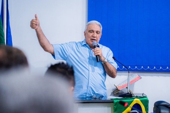 Em meio a climão com Irajá, Laurez diz ter 100% de segurança partidária e cita acordo nacional com PT: “não sou menino não”