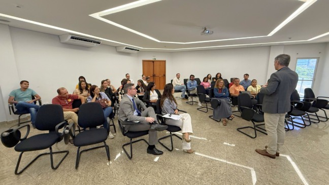 Rede de proteção discute medidas após aumento de casos de sofrimento emocional entre crianças e adolescentes