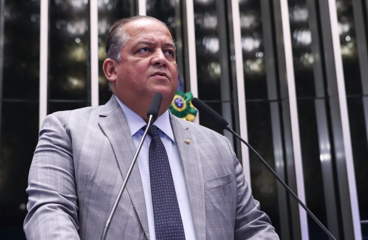 Senador Eduardo Gomes apresenta projeto que obriga vistorias em pontes e aumenta penas por omissão Senador Eduardo Gomes apresenta projeto que obriga vistorias em pontes e aumenta penas por omissão