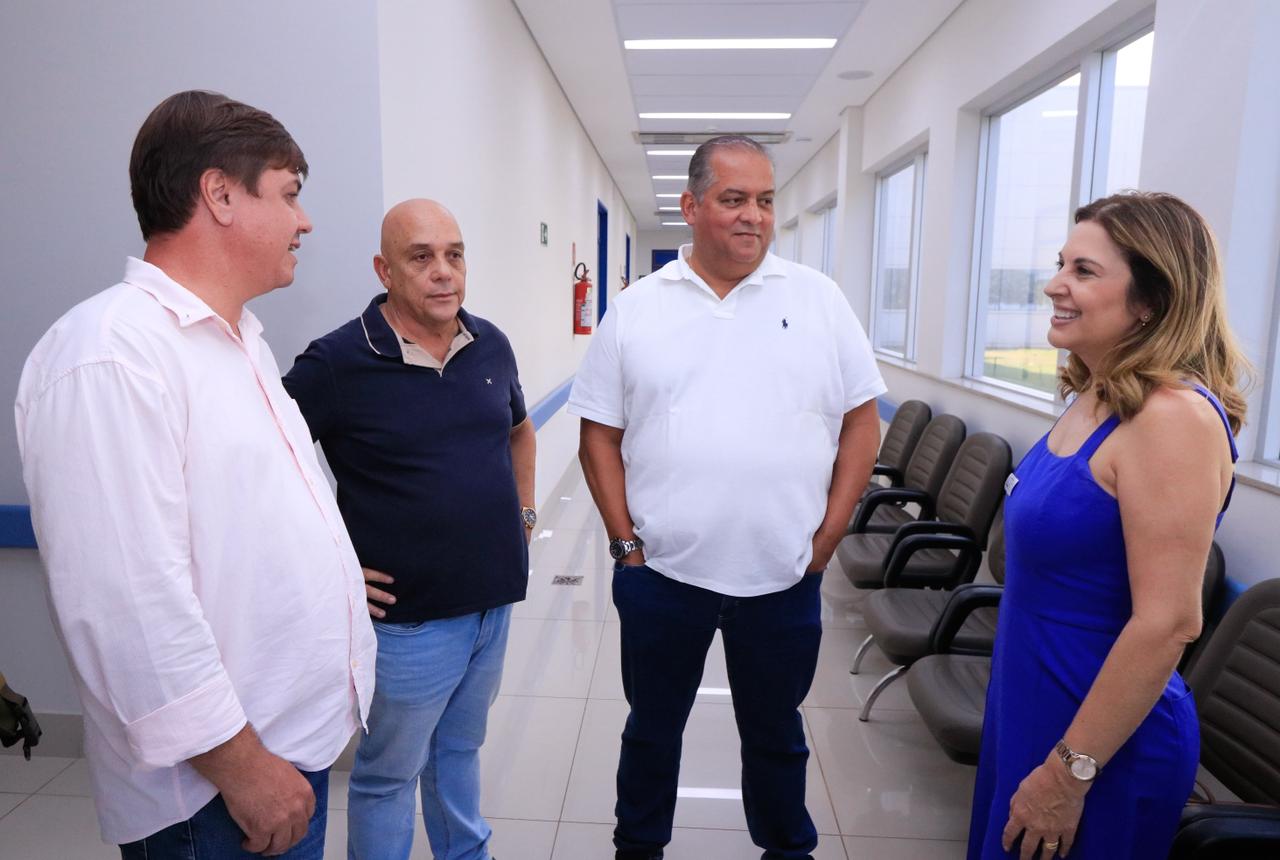 Senador Eduardo Gomes destaca mais de R$ 137 milhões destinados ao Hospital de Amor durante visita à unidade em Palmas