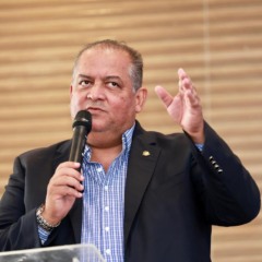 Muito al&eacute;m das m&aacute;quinas: Eduardo Gomes j&aacute; garantiu R$ 700 milh&otilde;es via Codevasf para transformar cidades e comunidades tocantinenses
